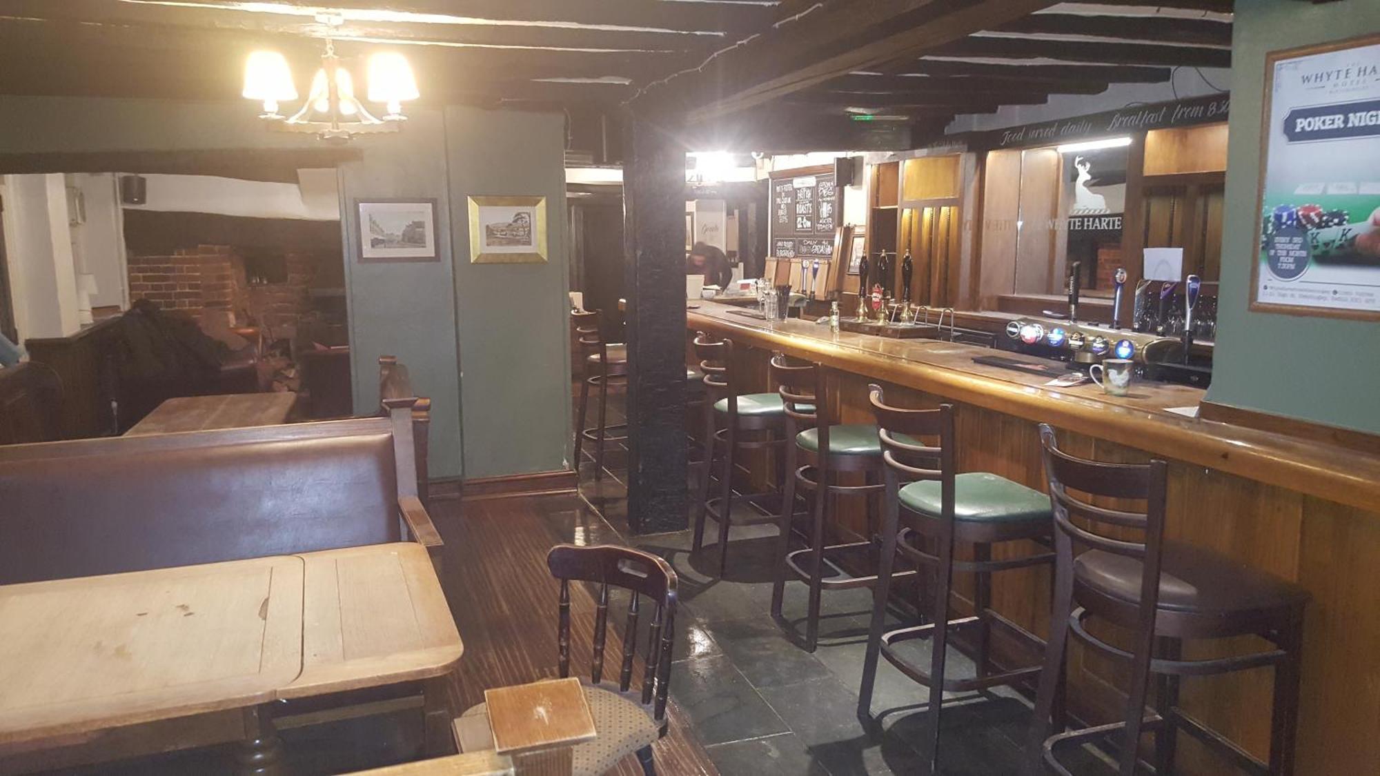 Whyte Harte Hotel Redhill  Ngoại thất bức ảnh