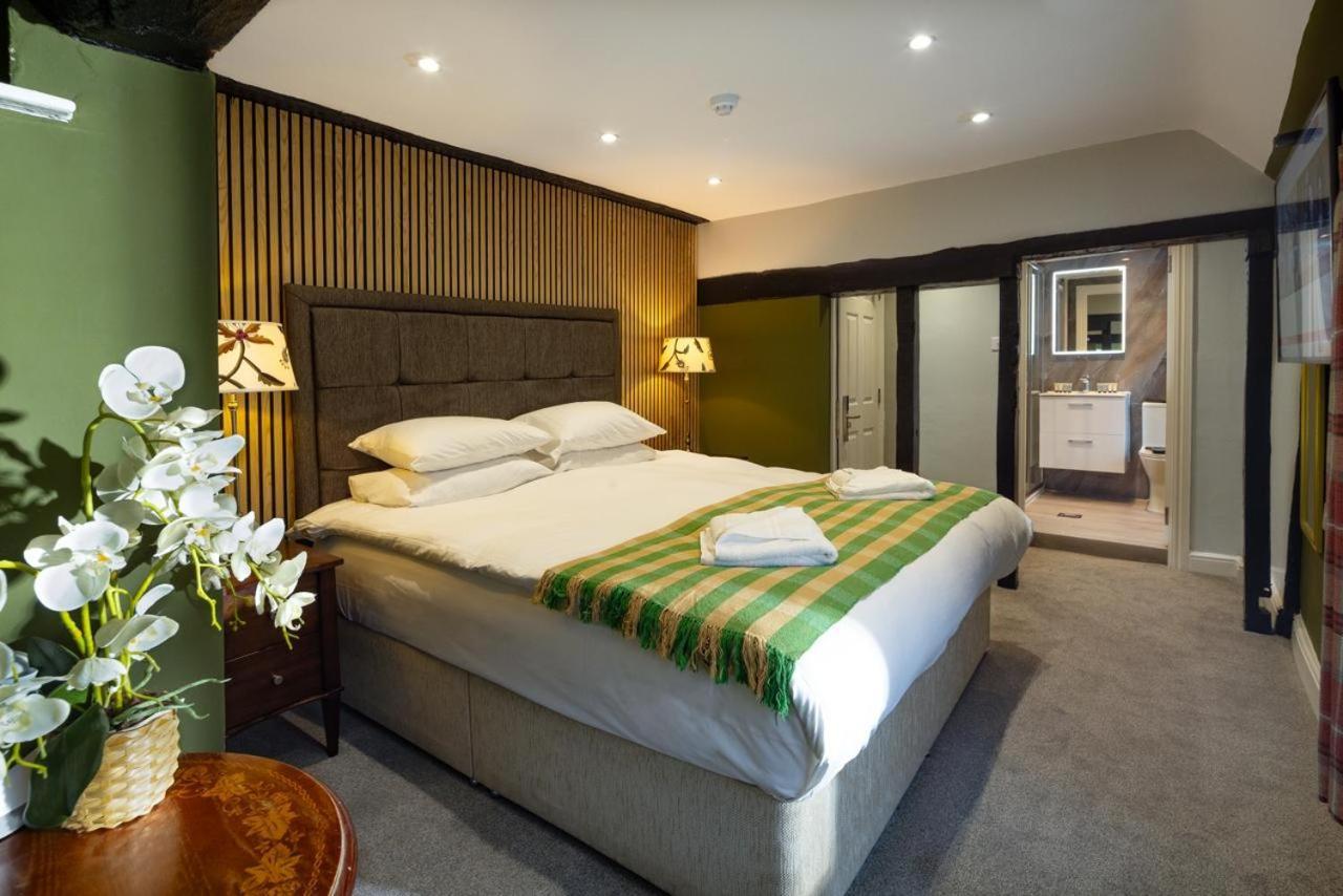 Whyte Harte Hotel Redhill  Ngoại thất bức ảnh